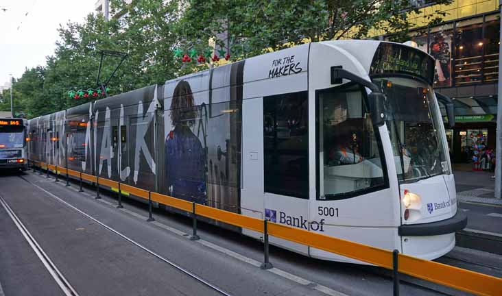 Yarra Trams Combino 5001 Bank of Melbourne